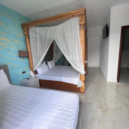 Hotel Victoria Memlishte Kültér fotó