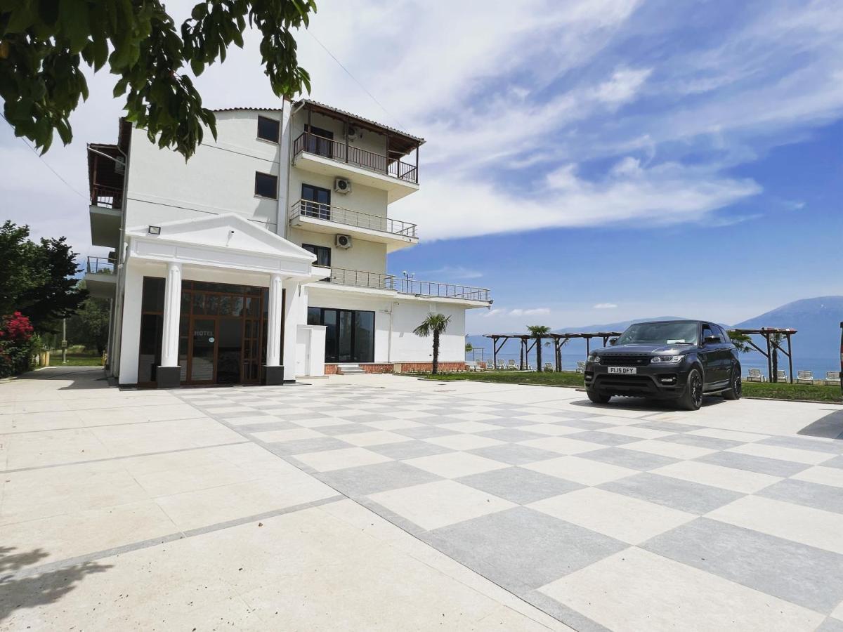 Hotel Victoria Memlishte Kültér fotó