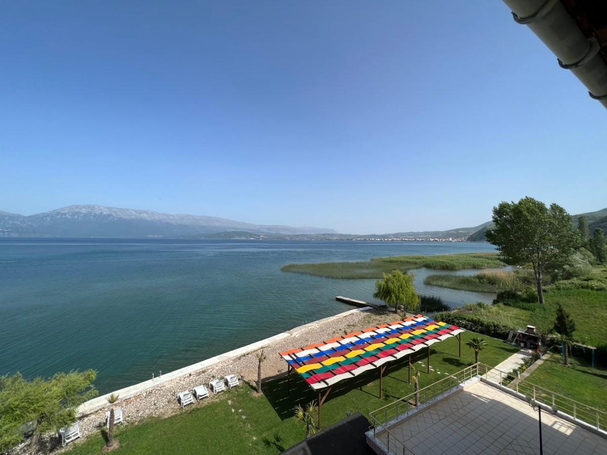 Hotel Victoria Memlishte Kültér fotó