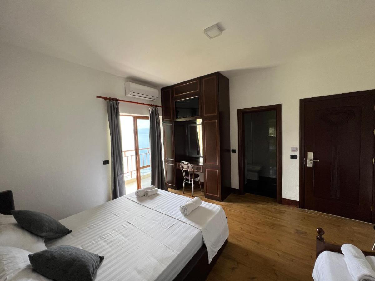 Hotel Victoria Memlishte Kültér fotó